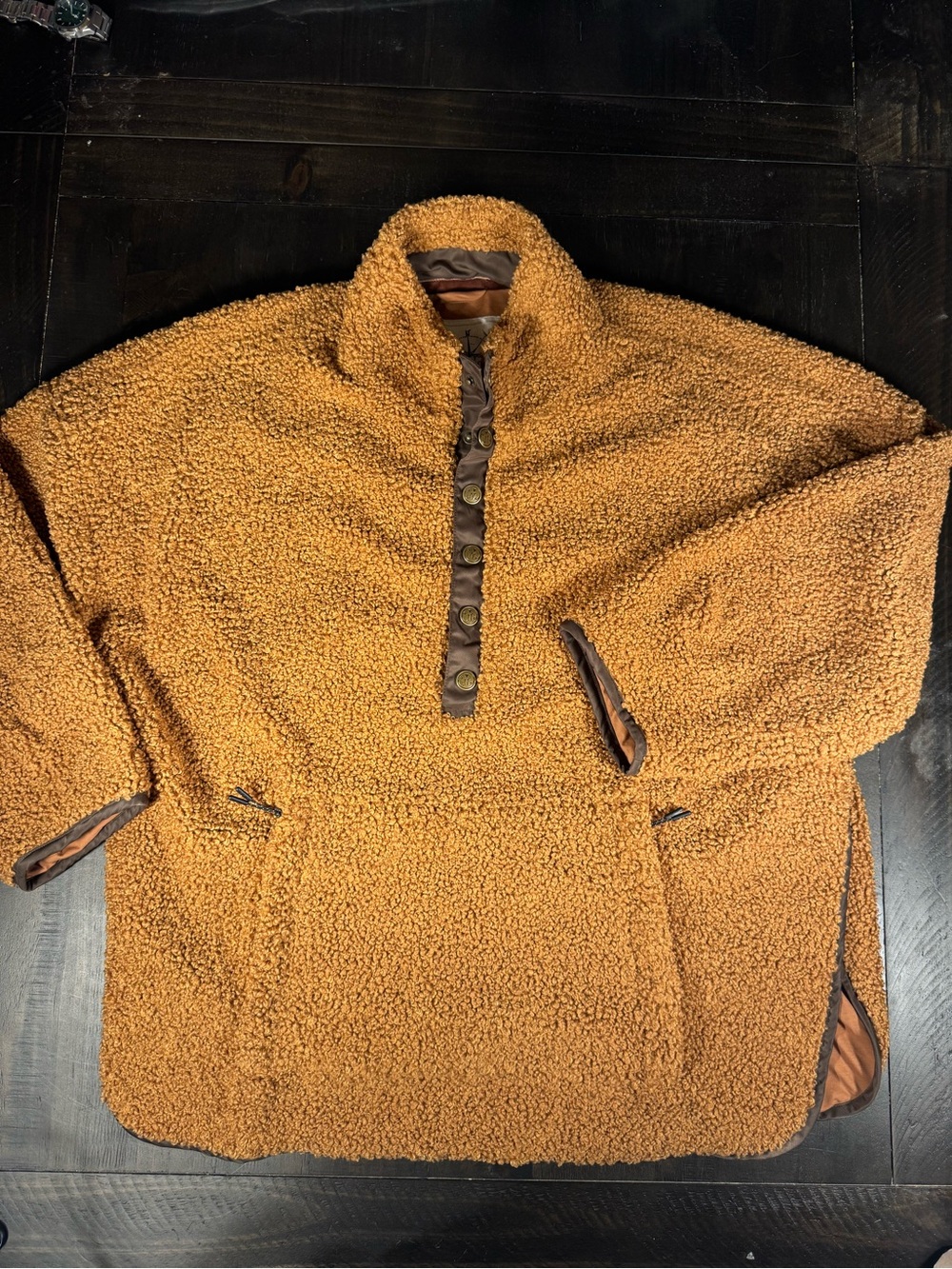 Boundless North Cozy Sherpa Pullover Jacket in Camel